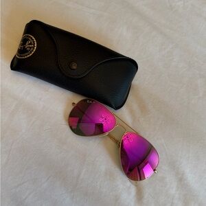 NWOT Ray-Ban Gold Frame Aviator Flash Lenses Sunglasses